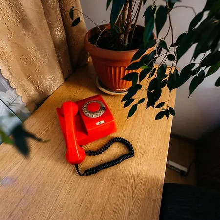Feel The Old Socialist Style Apartamento Cracovia