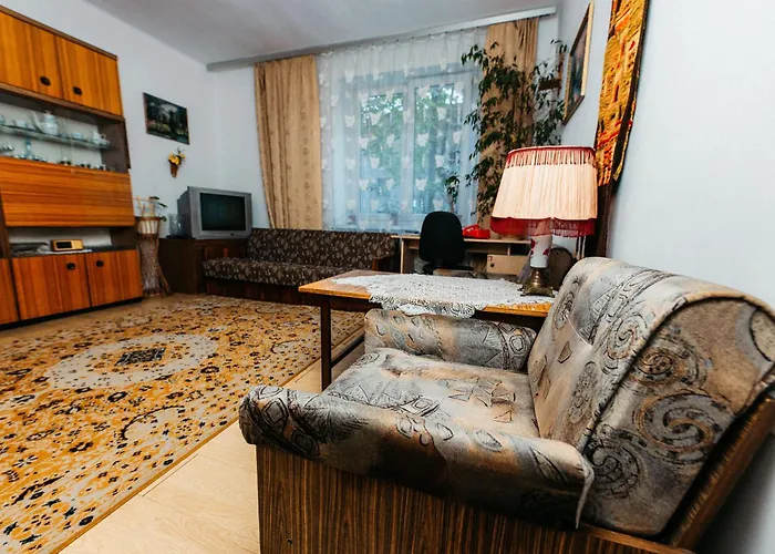 Feel The Old Socialist Style *