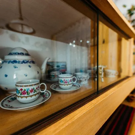 Feel The Old Socialist Style Lägenhet