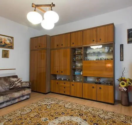 Feel The Old Socialist Style Lägenhet *